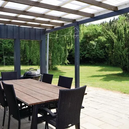 Vakantiehuis Three-bedroom Holiday In Nordenbro Vesteregn